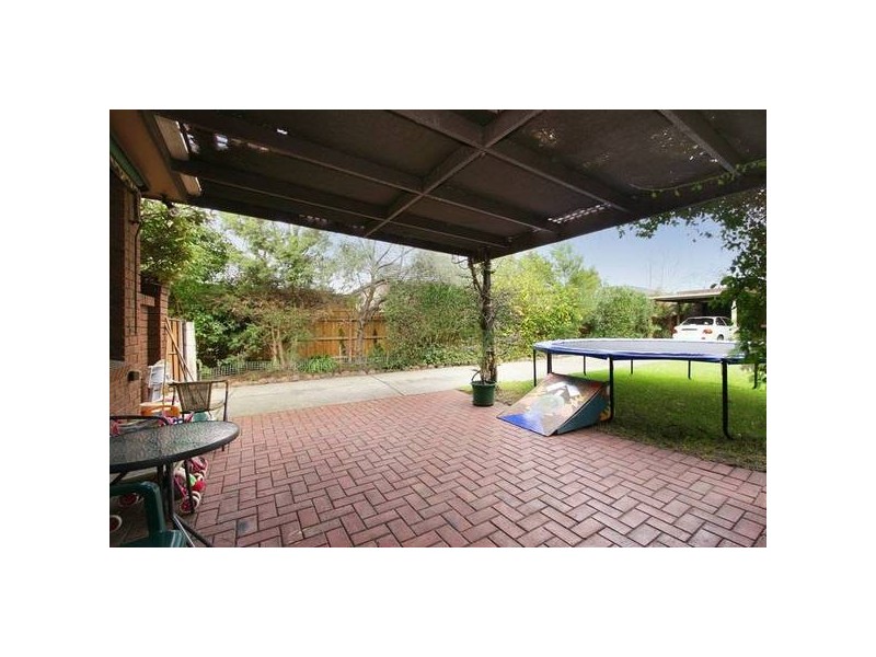 2 Robinia Street, Frankston VIC 3199