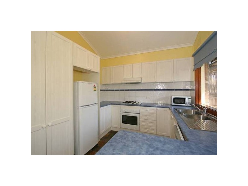 27 Kildare Court, Frankston VIC 3199