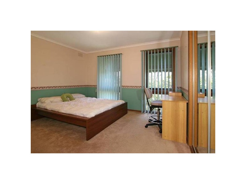 27 Kildare Court, Frankston VIC 3199