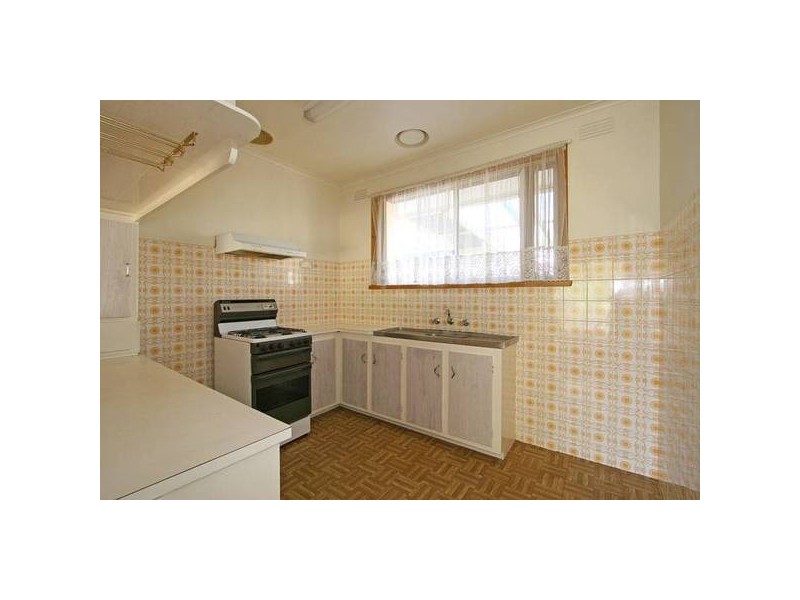 40 Burns Street, Frankston VIC 3199
