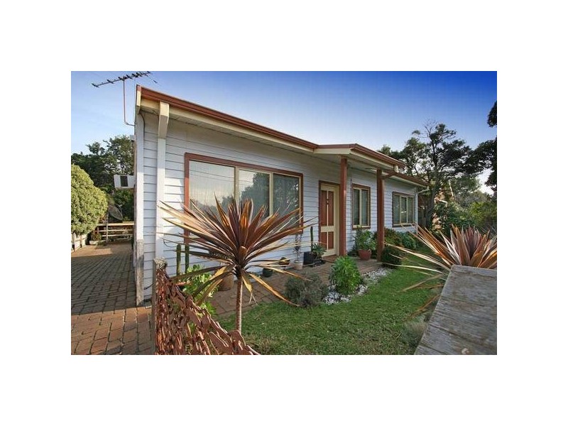 13 Jasper Terrace, Frankston South VIC 3199