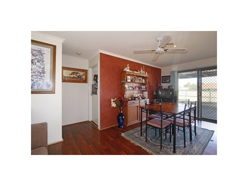 24 Fairhaven Road, Carrum Downs VIC 3201