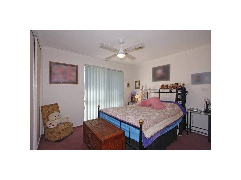 24 Fairhaven Road, Carrum Downs VIC 3201