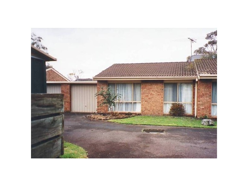 2/16-18 Roberts Street, Frankston VIC 3199