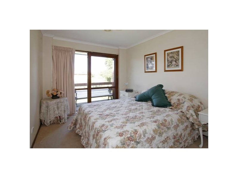 32 Raphael Crescent, Frankston VIC 3199