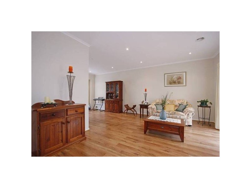 3/36 Pepperbush Crescent, Langwarrin VIC 3910