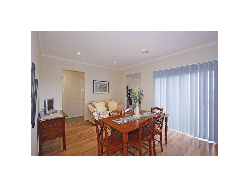 3/36 Pepperbush Crescent, Langwarrin VIC 3910