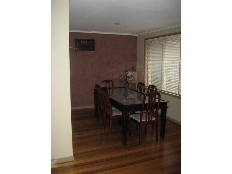 4 Bowman Court, Frankston VIC 3199