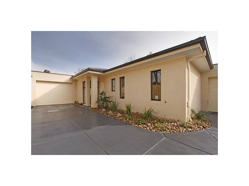 2/36 Genista Street, Frankston South VIC 3199