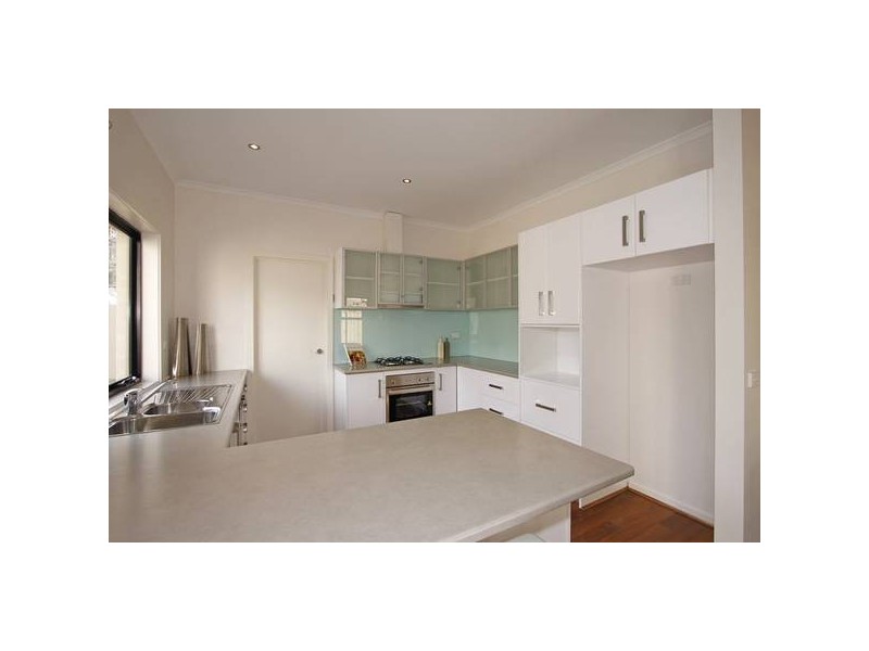 2/36 Genista Street, Frankston South VIC 3199