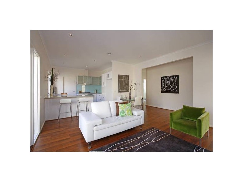 2/36 Genista Street, Frankston South VIC 3199