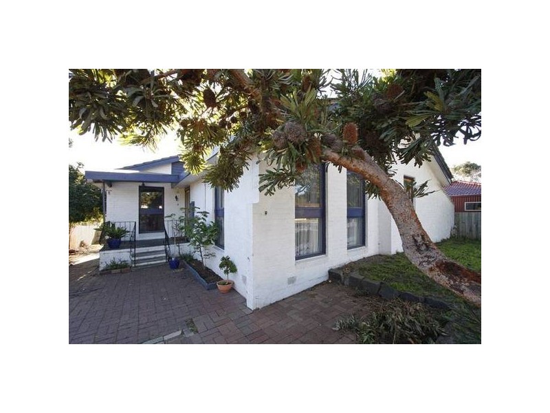 121 Wangarra Road, Frankston VIC 3199