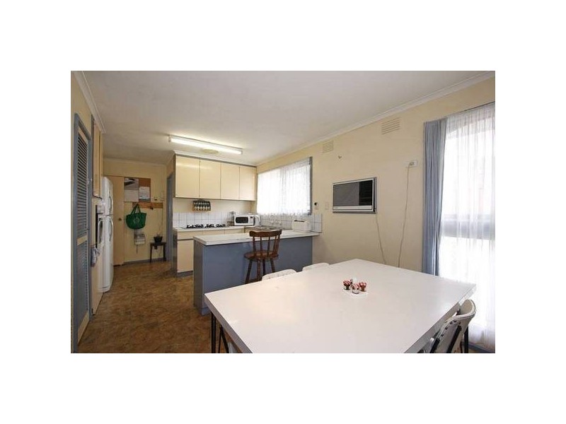 121 Wangarra Road, Frankston VIC 3199