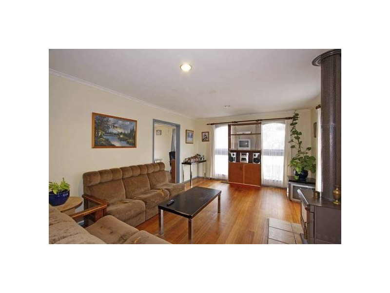 121 Wangarra Road, Frankston VIC 3199