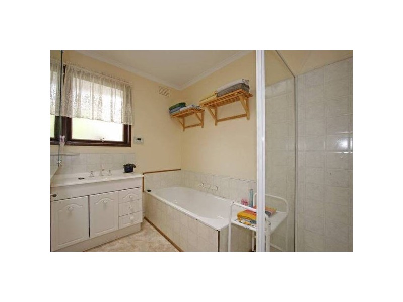 121 Wangarra Road, Frankston VIC 3199