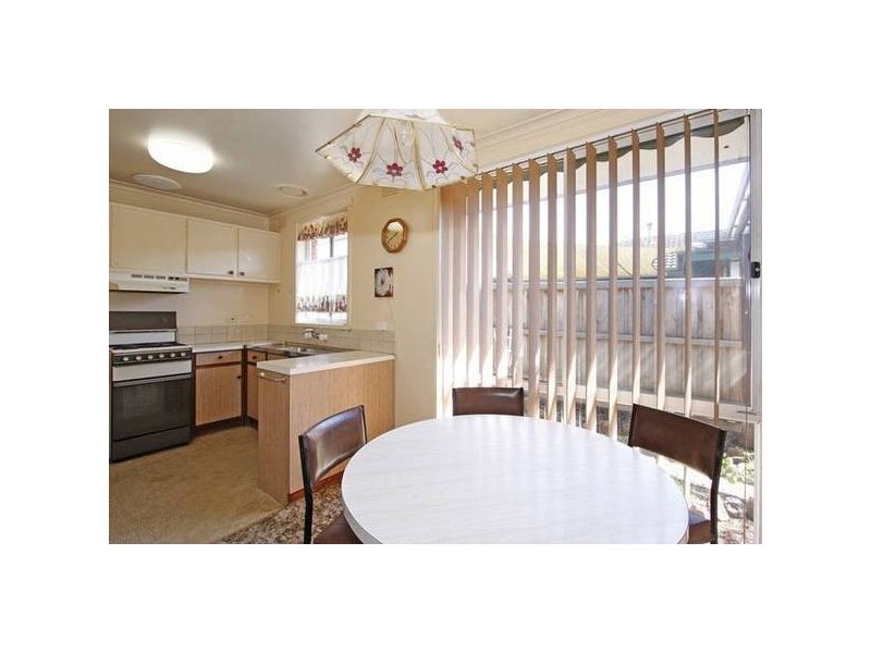4 Haslam Street, Seaford VIC 3198