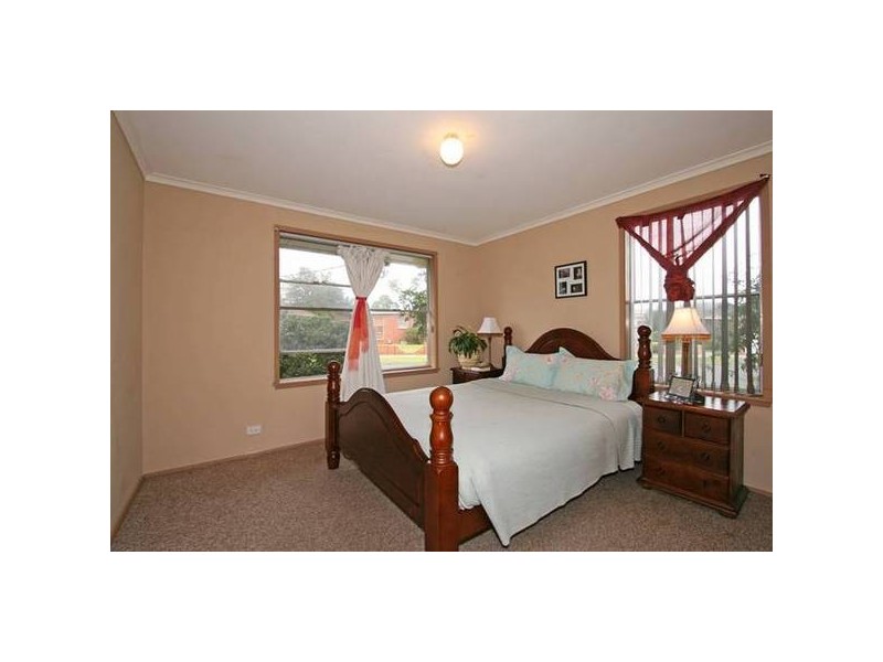 22 Mulberry Crescent, Frankston North VIC 3200