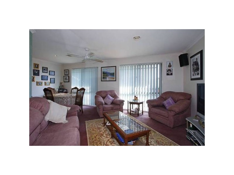 24 Fairhaven Road, Carrum Downs VIC 3201