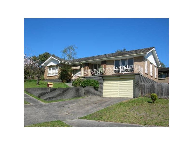 9 Kiandra Court, Frankston VIC 3199