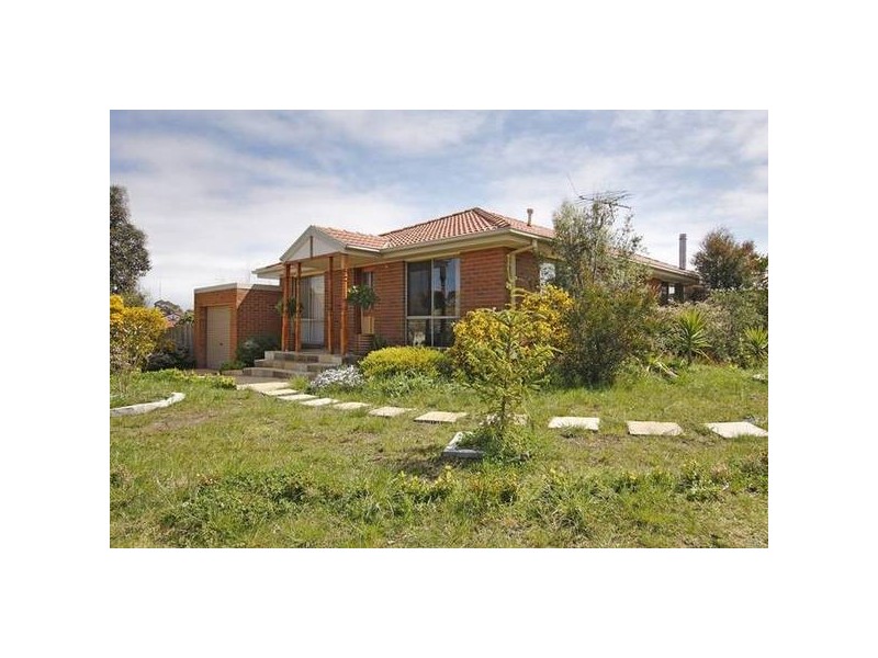 17 Luke Court, Frankston South VIC 3199