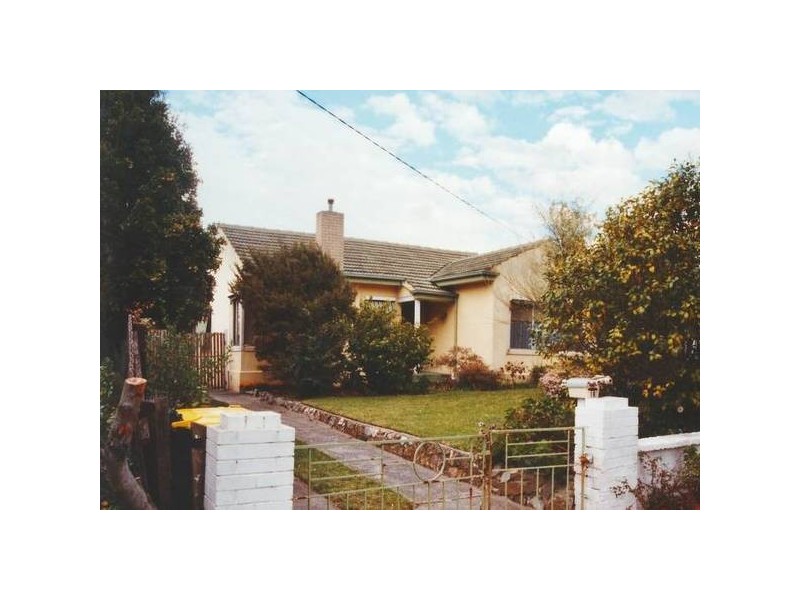 16 Lewis Street, Frankston VIC 3199