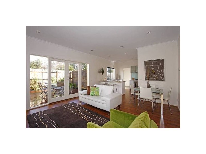 2/36 Genista Street, Frankston South VIC 3199