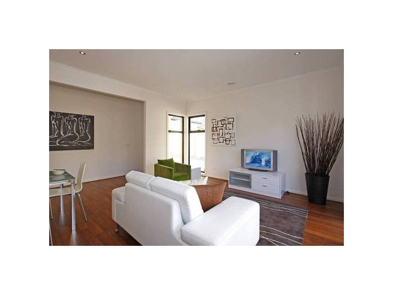 2/36 Genista Street, Frankston South VIC 3199