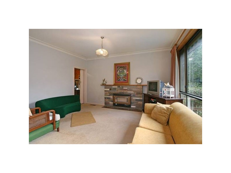 2 Robinia Street, Frankston VIC 3199