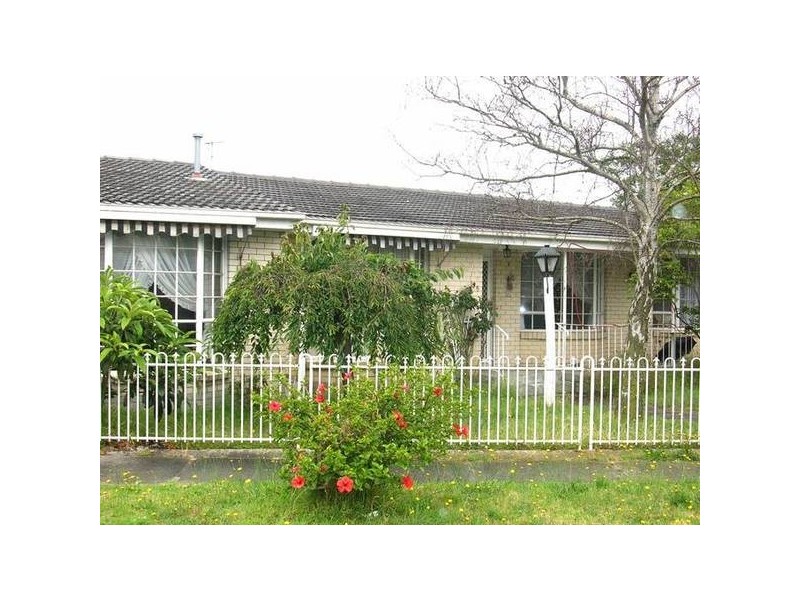 5 Inga Court, Frankston VIC 3199