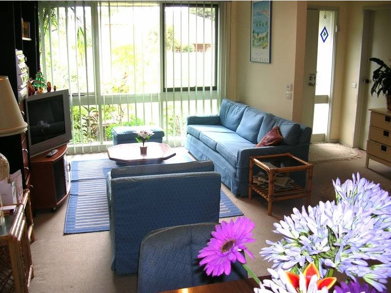 2/6 Nursery Avenue, Frankston VIC 3199