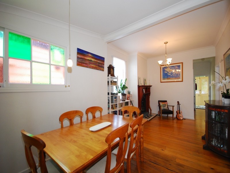 10 Young Street, Milton QLD 4064