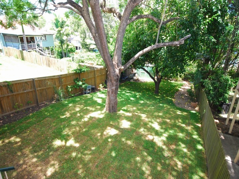 10 Young Street, Milton QLD 4064