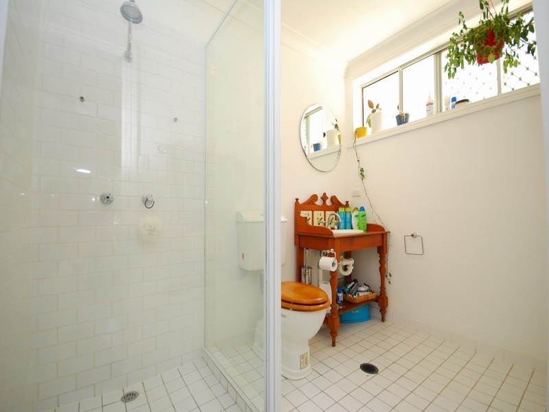 10 Young Street, Milton QLD 4064