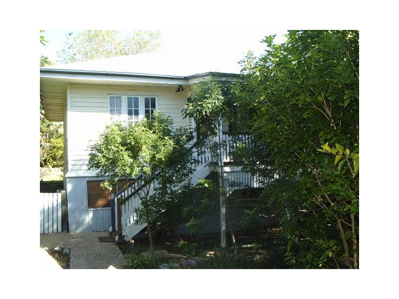 34 Alexandra Street, Bardon QLD 4065