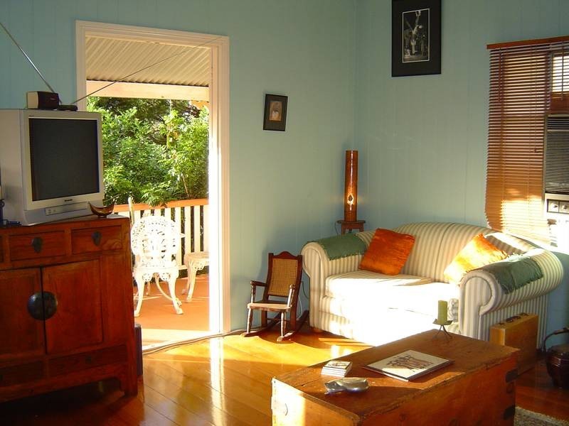 16 Pascal Street, Red Hill QLD 4059