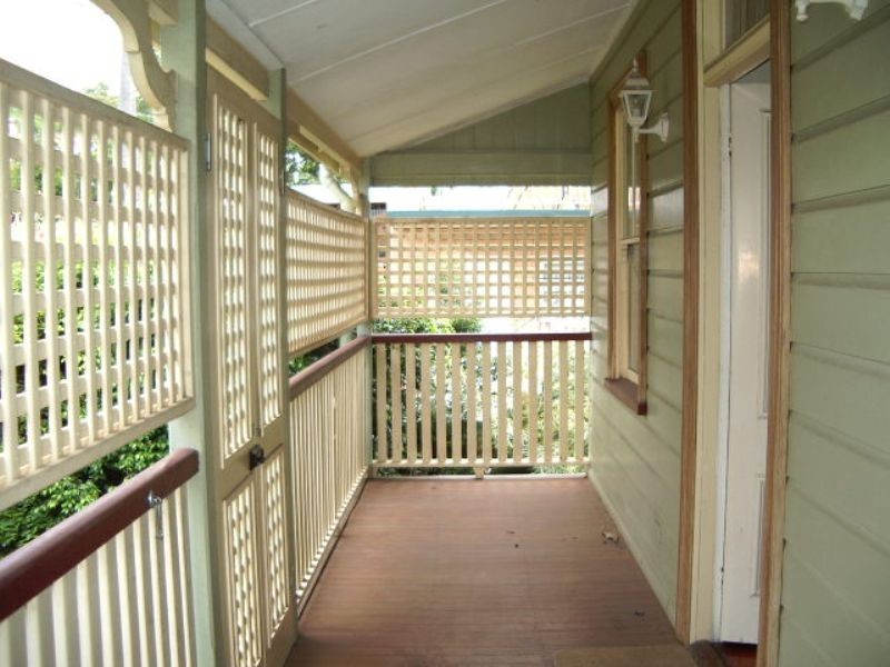 11 Agnes Street, Auchenflower QLD 4066