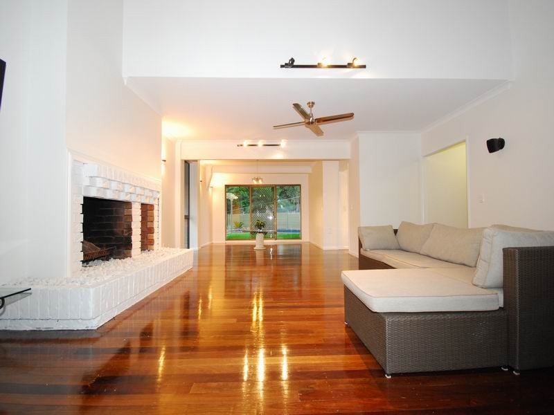 85 Hebe Street, Bardon QLD 4065