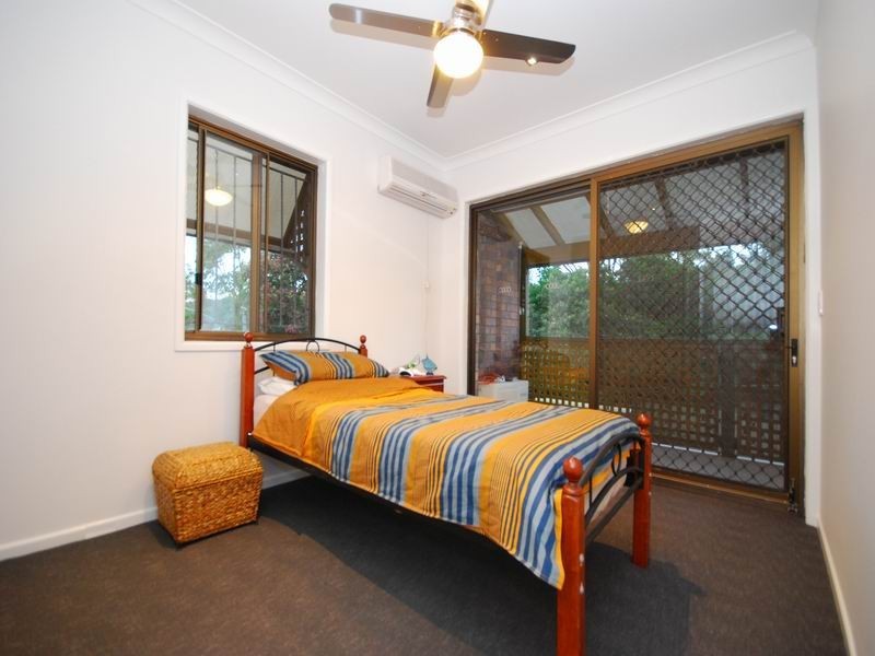 85 Hebe Street, Bardon QLD 4065