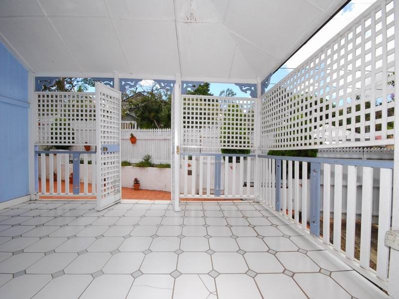 96 Cochrane Street, Red Hill QLD 4059