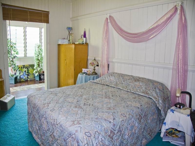 7 The Crescent, Ashgrove QLD 4060