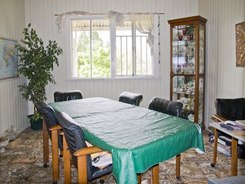 7 The Crescent, Ashgrove QLD 4060