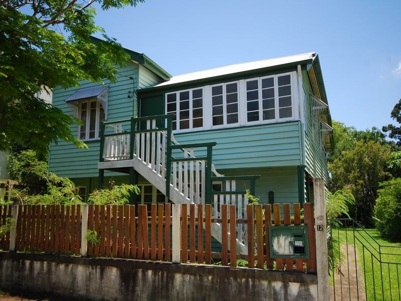12 Gray Road, West End QLD 4101