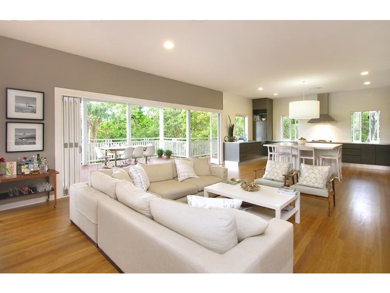 61 Northam Avenue, Bardon QLD 4065