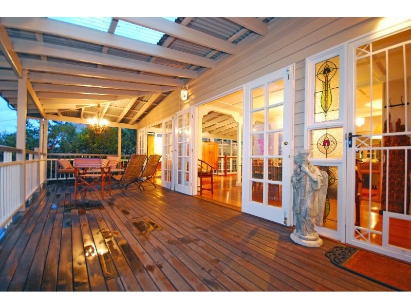 17 Golding Street, Toowong QLD 4066