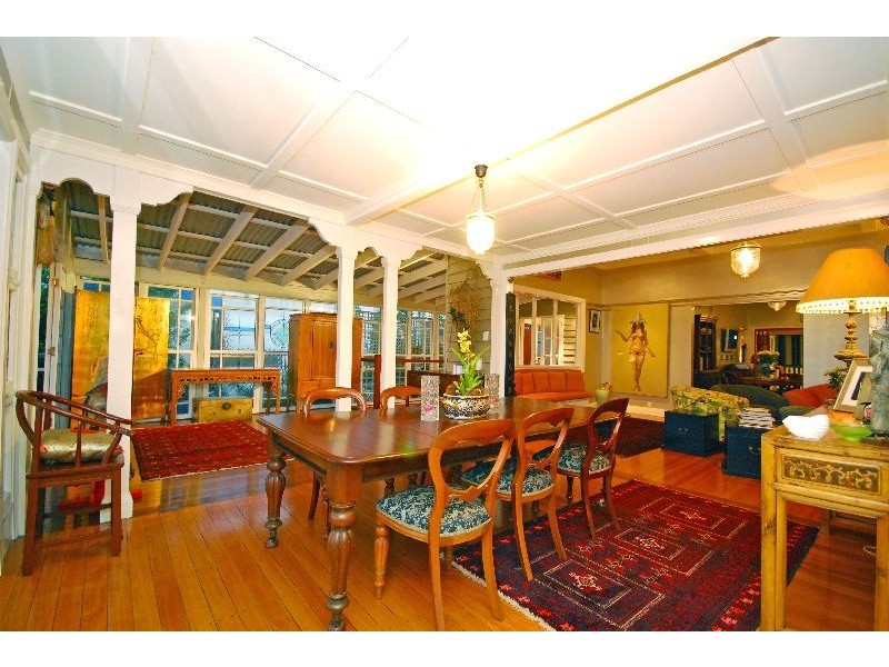 17 Golding Street, Toowong QLD 4066