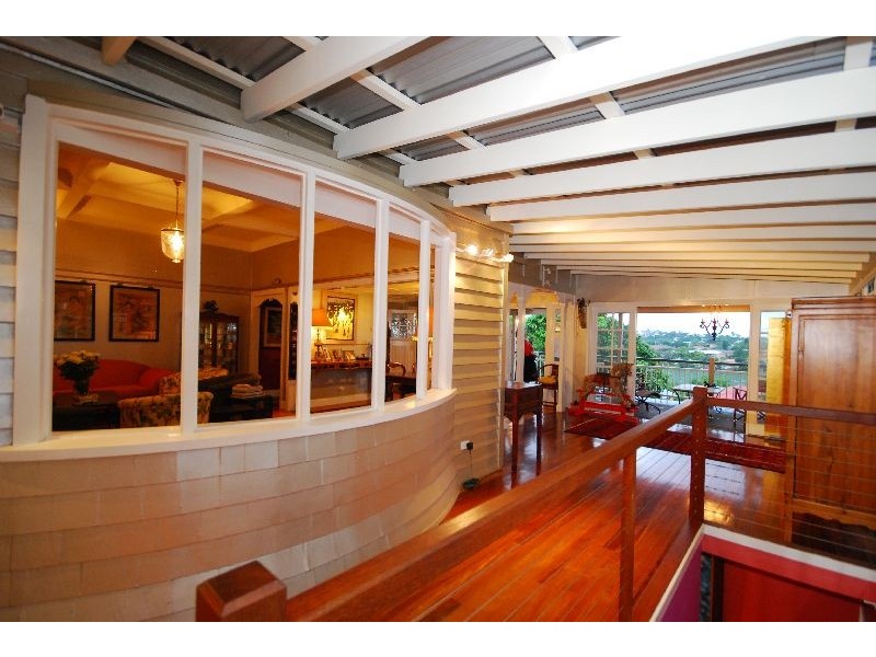 17 Golding Street, Toowong QLD 4066