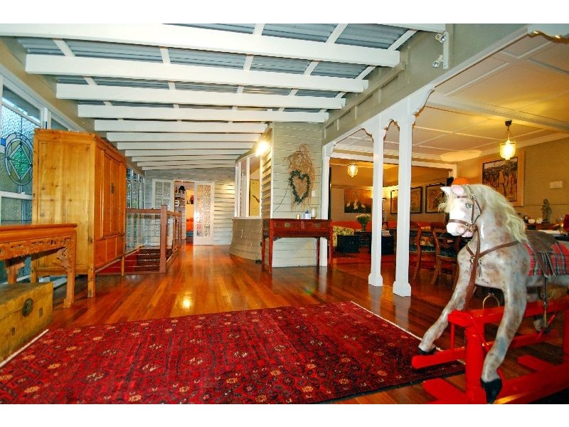 17 Golding Street, Toowong QLD 4066