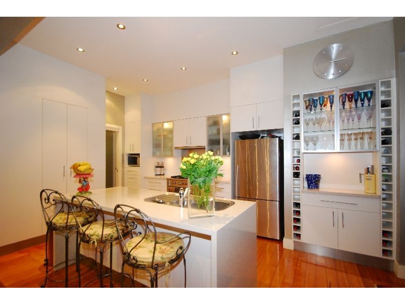 17 Golding Street, Toowong QLD 4066