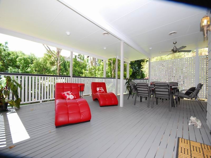 43 Stoneleigh Street, Albion QLD 4010