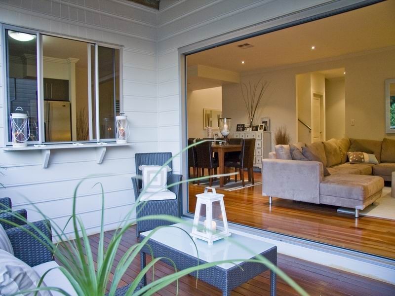 16 Grace Street, Red Hill QLD 4059